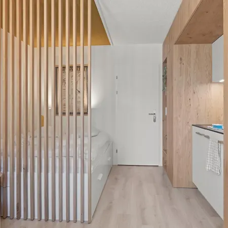 Elegant Studio, Proche Des Bains & Nature Apartman